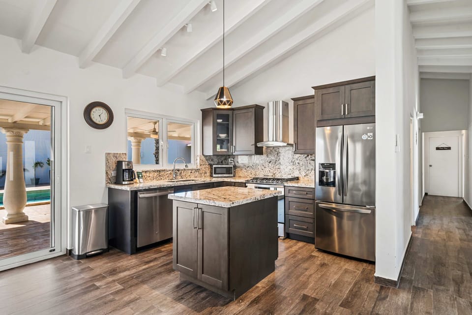 Kitchen has everything you need to make delicious meals