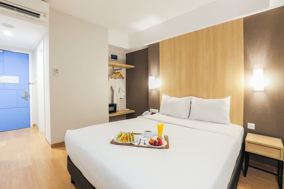 Superior Room | In-room safe, desk, free WiFi
