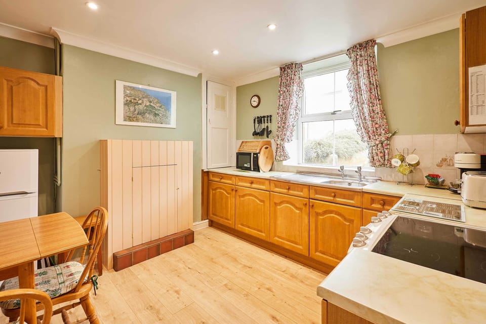 Boulby House, Aislaby - Host & Stay