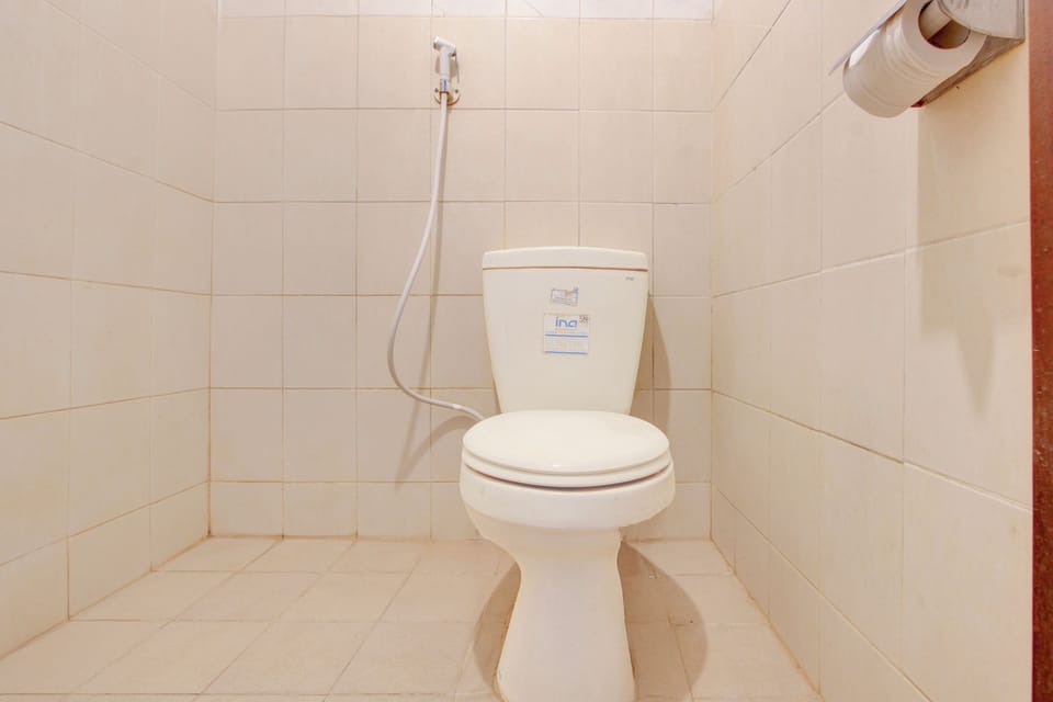 Standard Twin Room | Bathroom | Shower