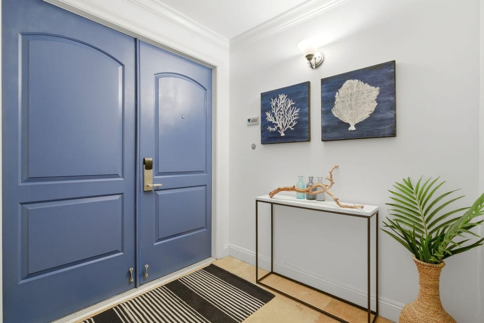 Condo, Multiple Beds (Indigo East 2003) | Interior