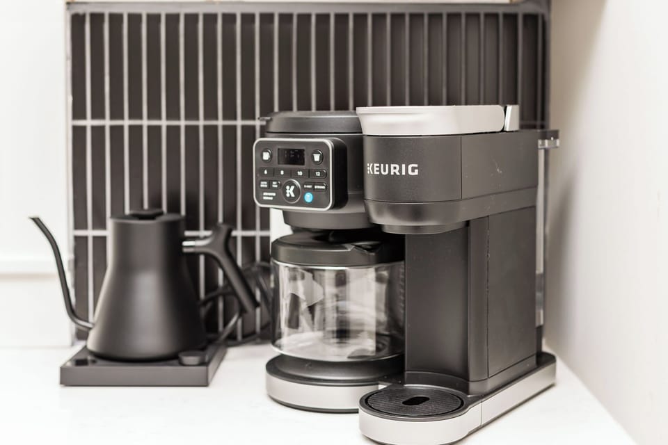 Keurig or drip—your perfect cup, your way.