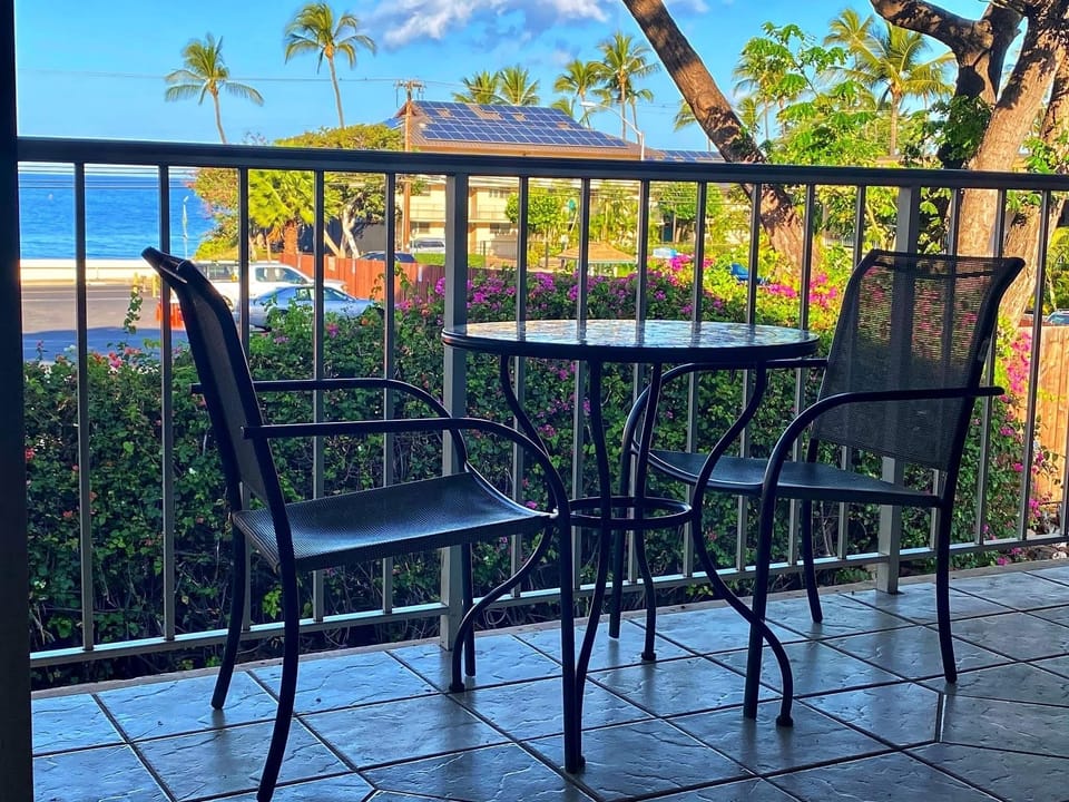 Balcony with a view of Kamaole Beach II