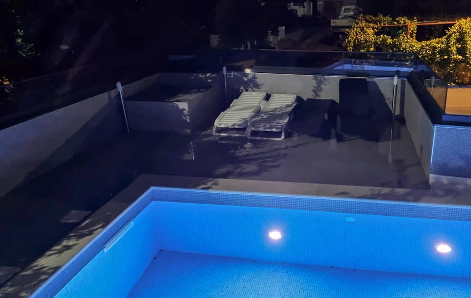 pool