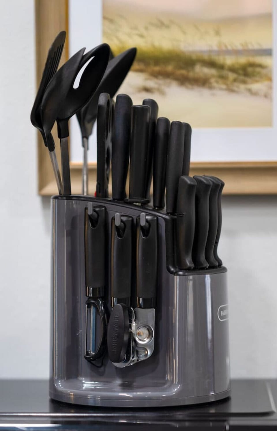 Kitchen: A chef’s dream space designed for precision cooking and effortless meal prep.