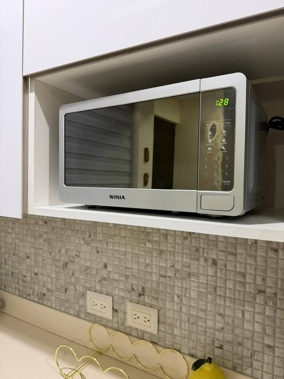 Apartment, 1 Bedroom | Microwave
