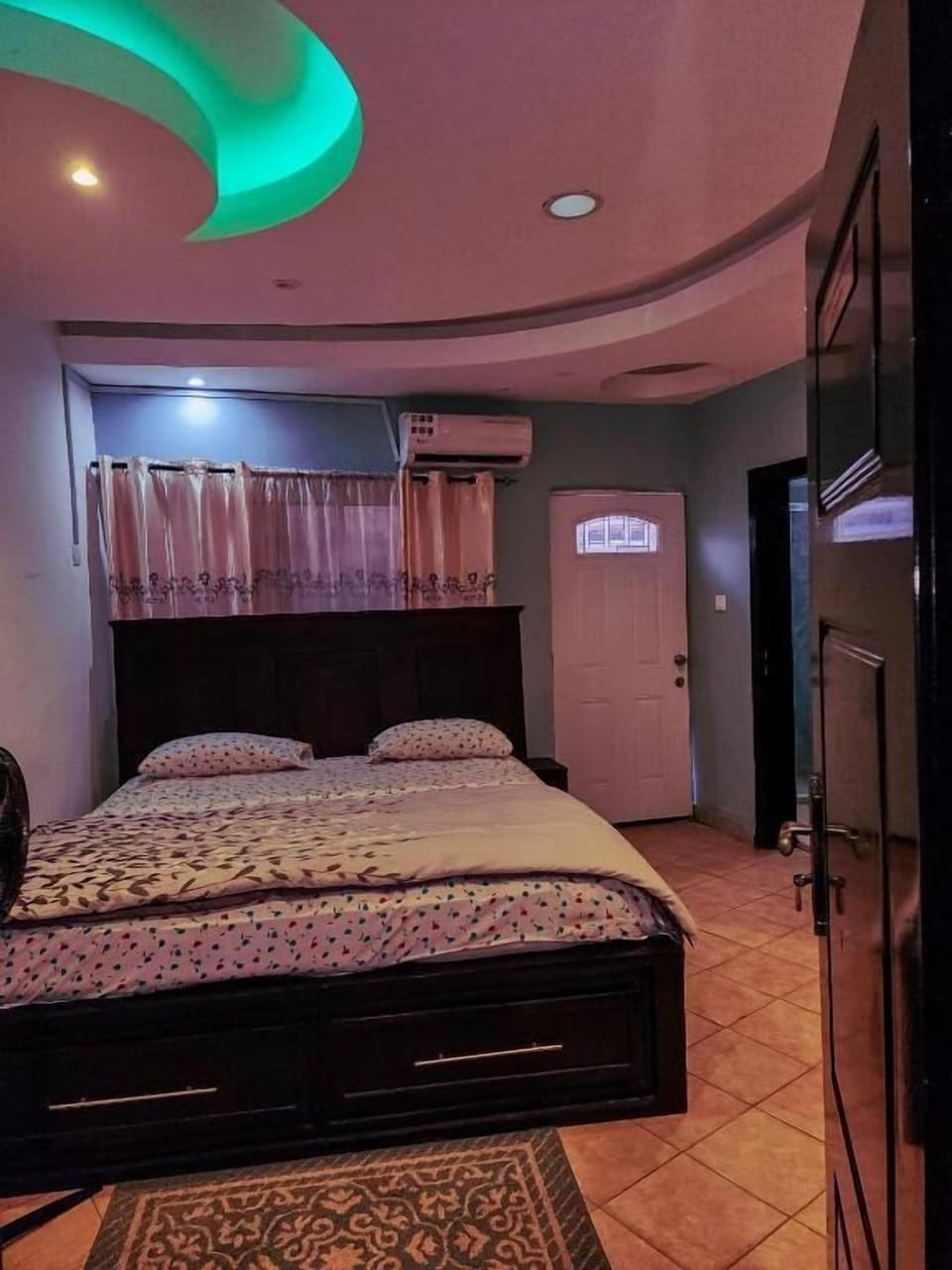 Comfort Single Room, Balcony, Pool View | WiFi (free)
