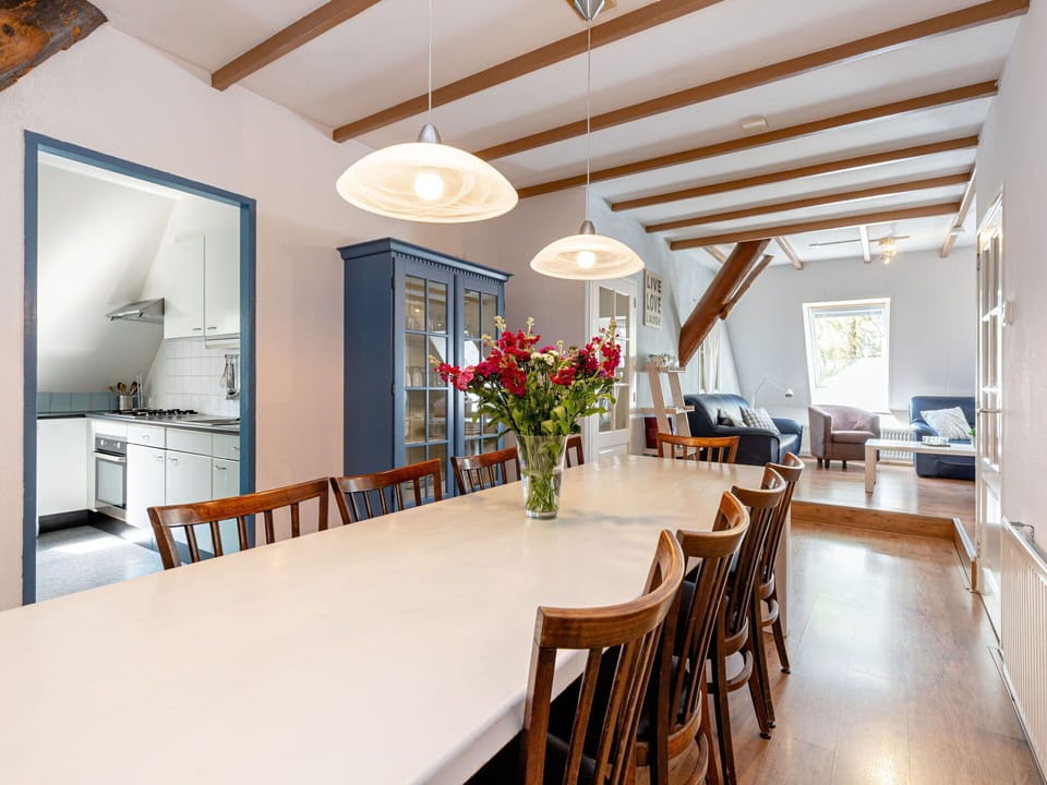 Furniture, Table, Flower, Plant, Houseplant, Architecture, Chair, Interior Design, Wood, Floor