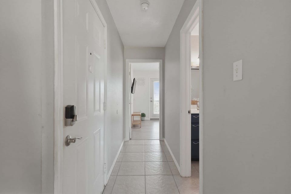 House, 3 Bedrooms | Interior