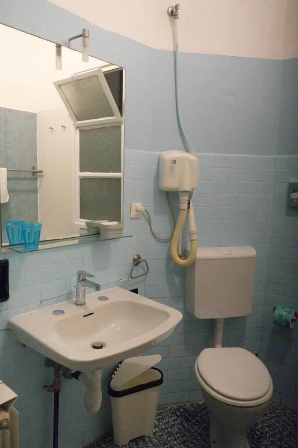 Basic Quadruple Room, Balcony | Bathroom | Hair dryer, towels, soap, shampoo