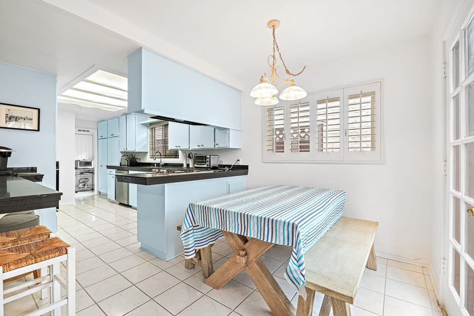 Start your day in the cozy breakfast nook, just steps from the kitchen
                