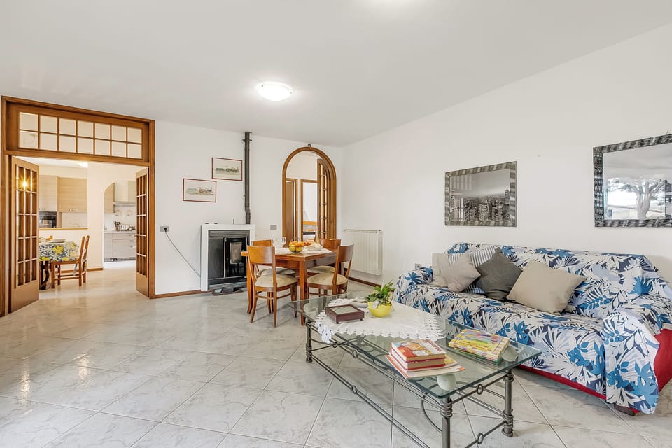 Living and dining room