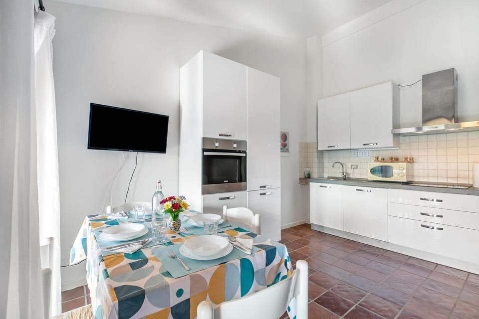 Kitchen and dining area