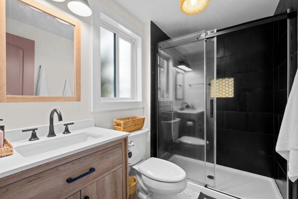 Downstairs shower