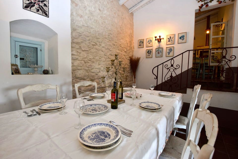 Autumn, Dining Room, Spring, Summer