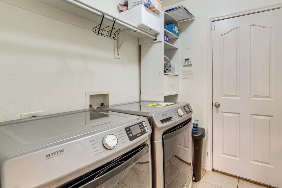 Washer & Dryer