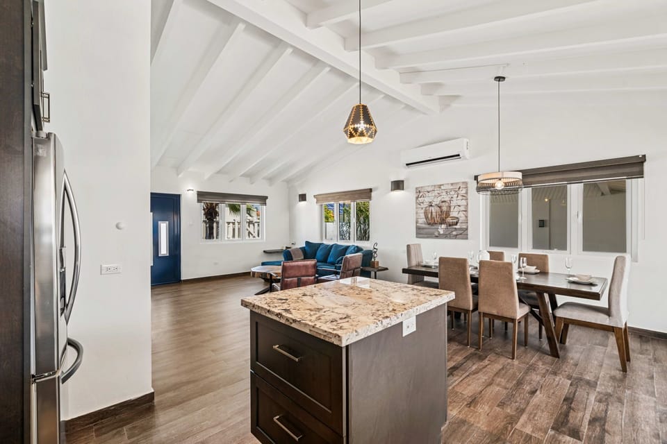 House (4 Bedrooms) | Property amenity
