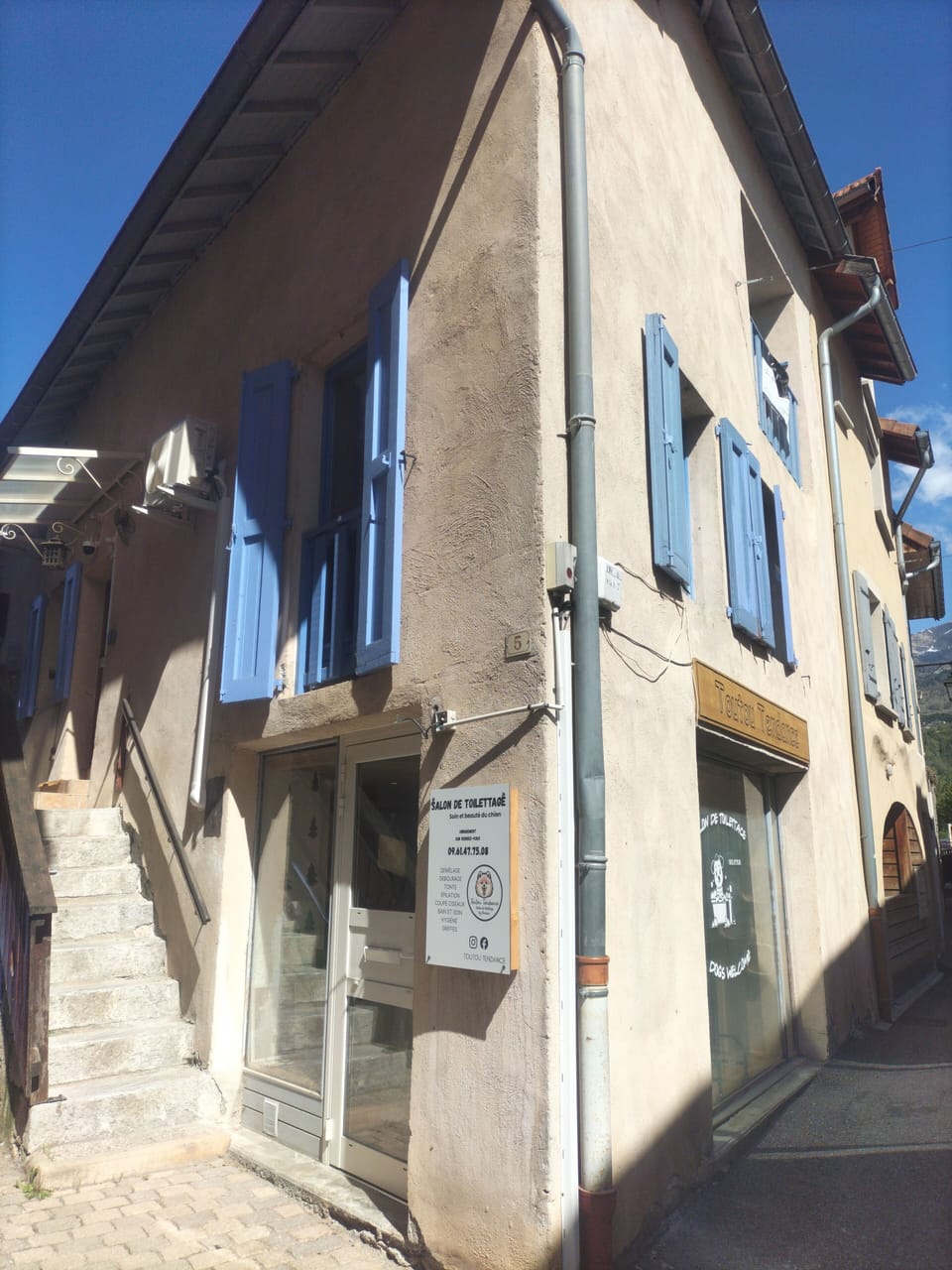 Exterior detail