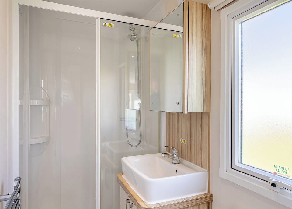 Shower, Bathroom, House