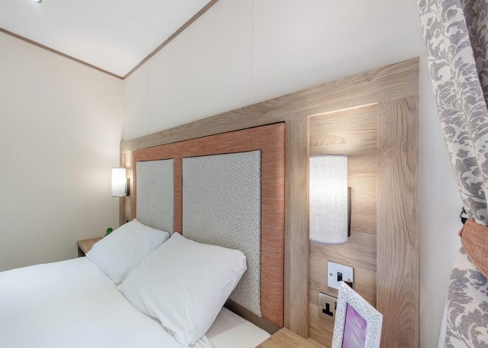 Bed, Bedroom, House