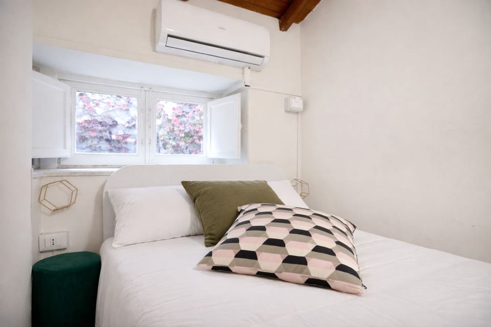 Doppia Economy (4) | Iron/ironing board, free WiFi