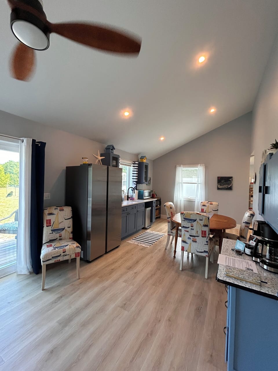 Kitchenette space!