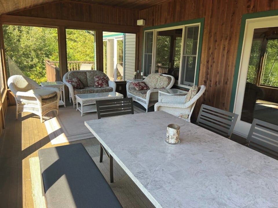 Screened Porch