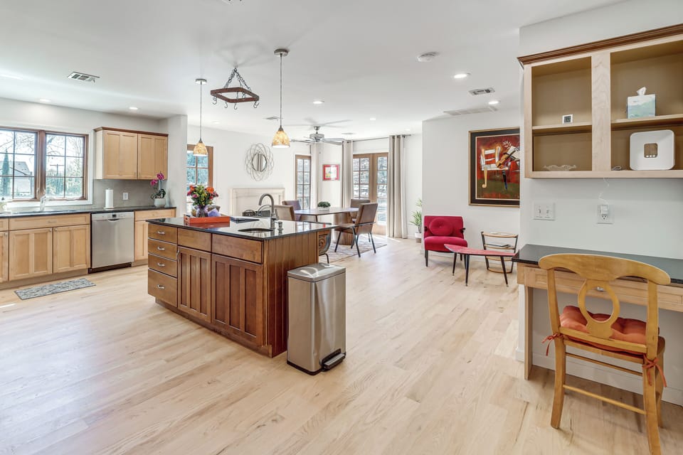 House (3 Bedrooms) | Front of property