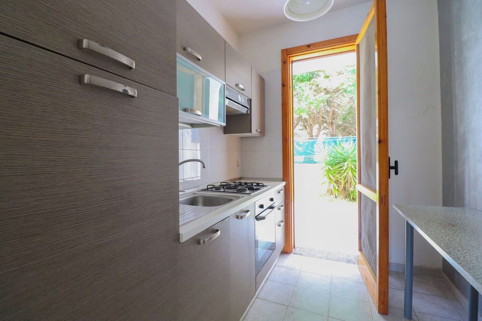 Kitchen, Kitchen Sink, Wood, Countertop, Kitchen Appliance, Major Appliance, Flooring, Home, Floor, Interior Design