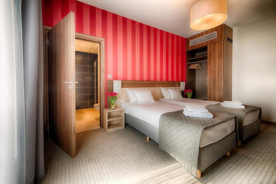 Family Room, 2 Bedrooms | Hypo-allergenic bedding, in-room safe, desk, soundproofing