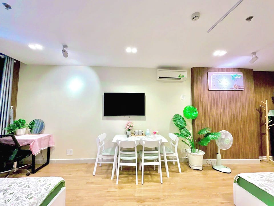 Standard Apartment, Balcony, Partial Lake View | Free WiFi