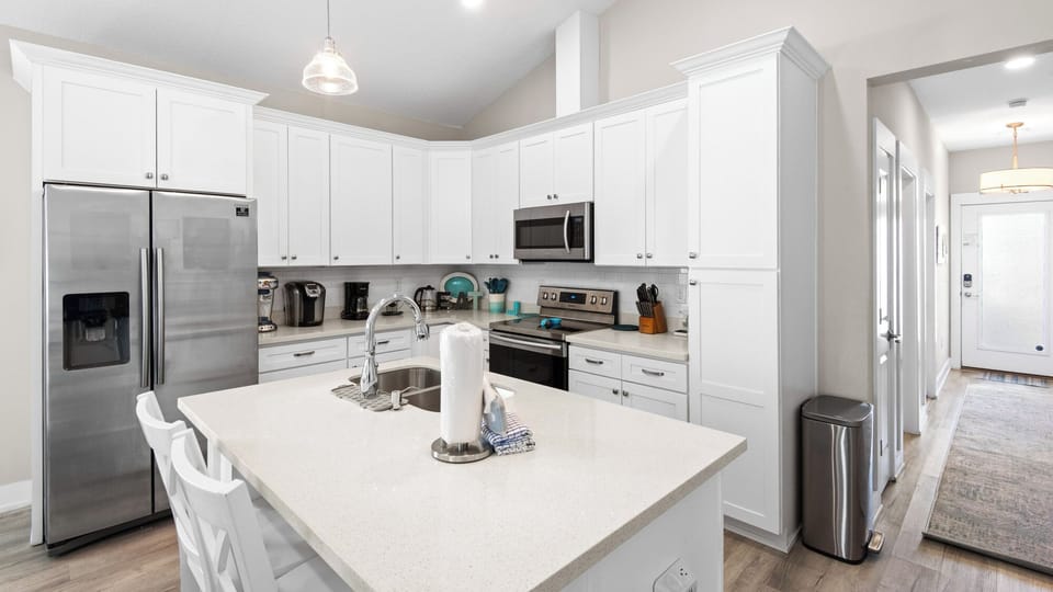 House, Multiple Beds, Patio, Garden View (Beach Life) | Private kitchen