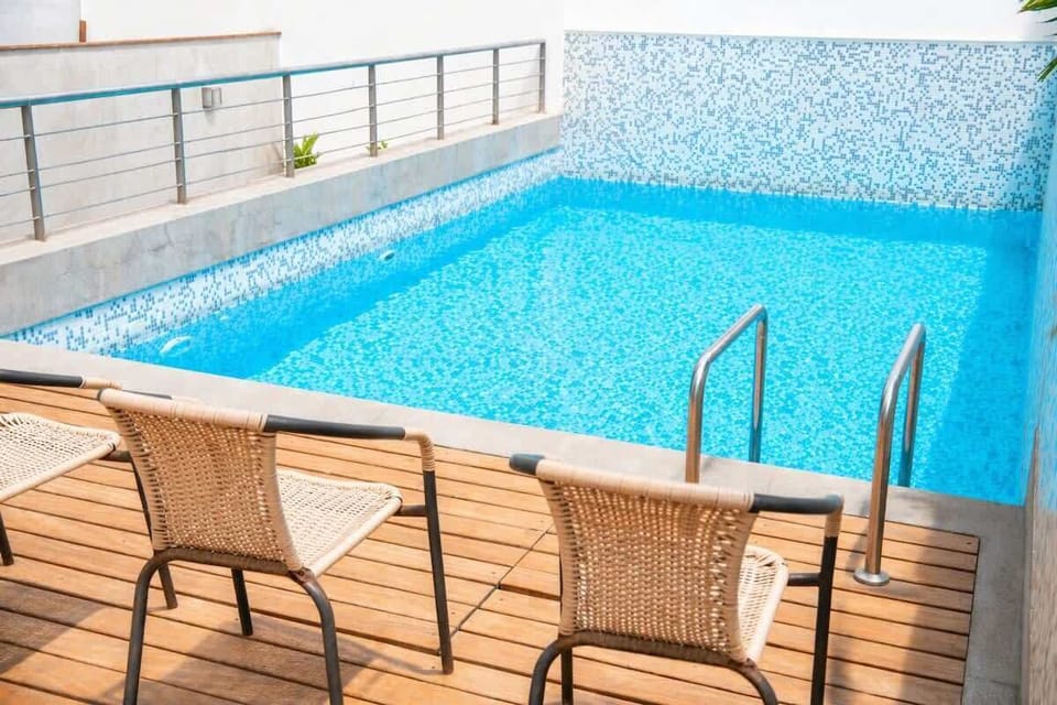 Piscina - Area comun - Costo Adicional: S/5 soles por hora por persona 
