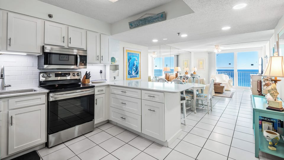 Condo, Multiple Beds, Balcony, Ocean View (BeachCrest 1202) | Private kitchen