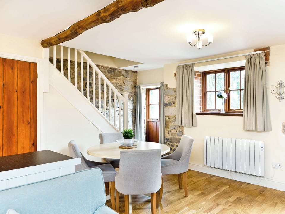 Welcoming dining area | Ible Cottage - Knockerdown Cottages, Carsington, near Ashbourne