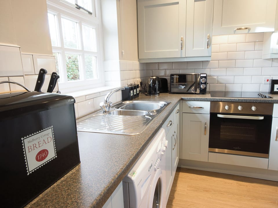 Kitchen | Eyam - Darwin Lake, Darwin Lake, near Matlock