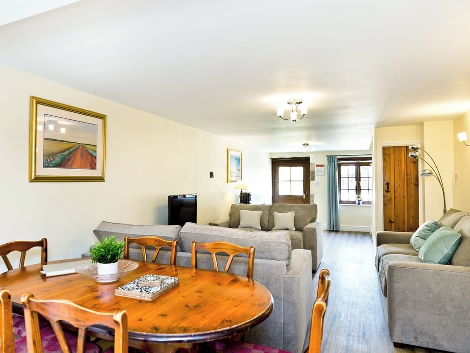 Well presented living/dining room | Bruns Cottage - Knockerdown Cottages, Carsington, near Ashbourne