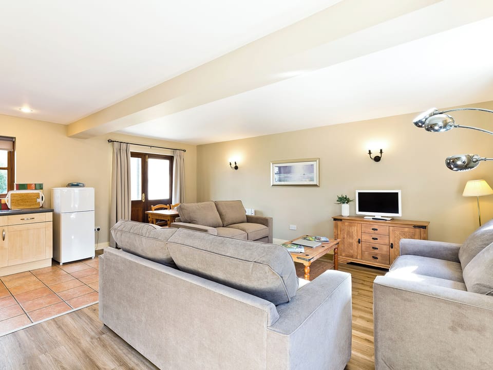 Delightful open plan living space | Callow Cottage - Knockerdown Cottages, Carsington, near Ashbourne