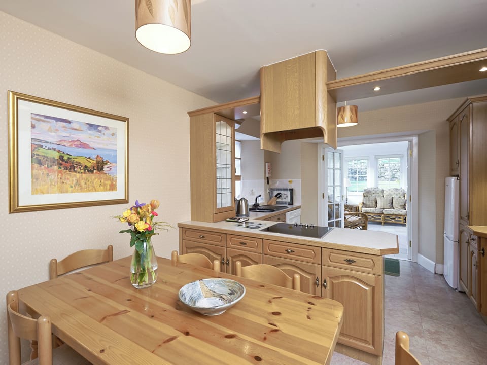 Kitchen/diner | Home Farm - Home Farm Cottage, Glendaruel