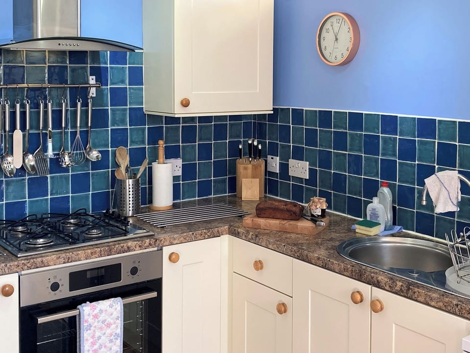 Kitchen/diner | Cardy Cottage, Lower Largo
