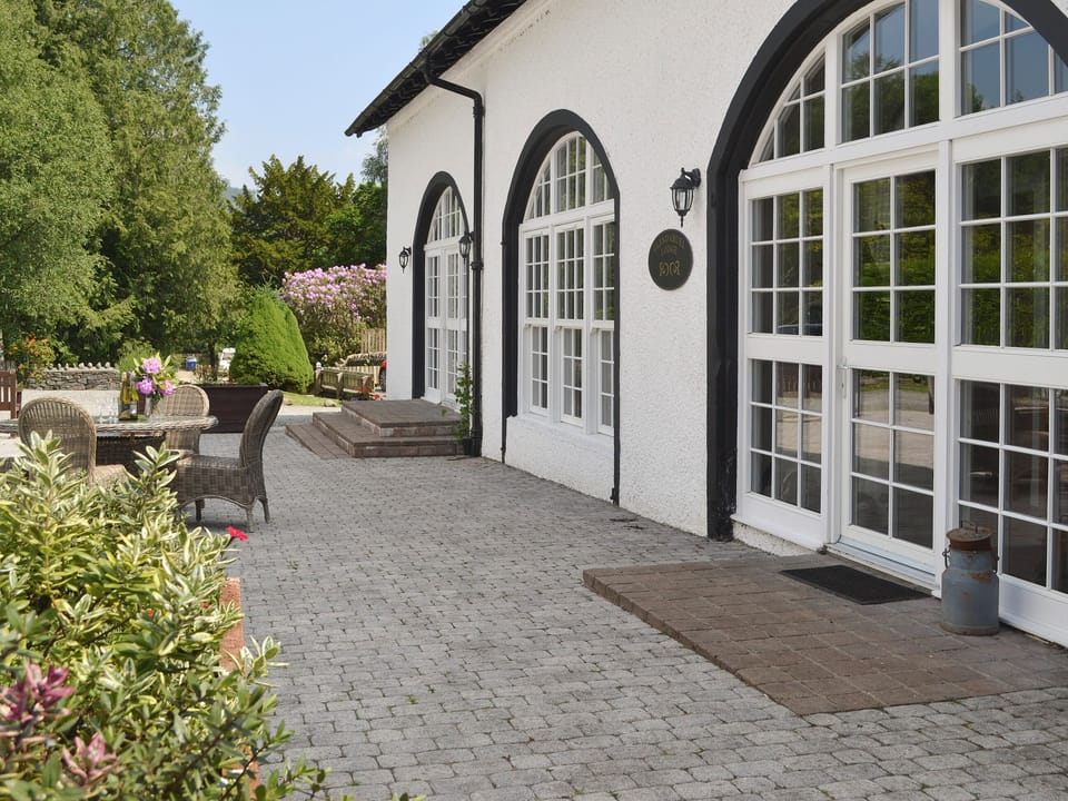 Peaceful patio with outdoor furniture | Glendaruel Lodge - Home Farm, Glendaruel