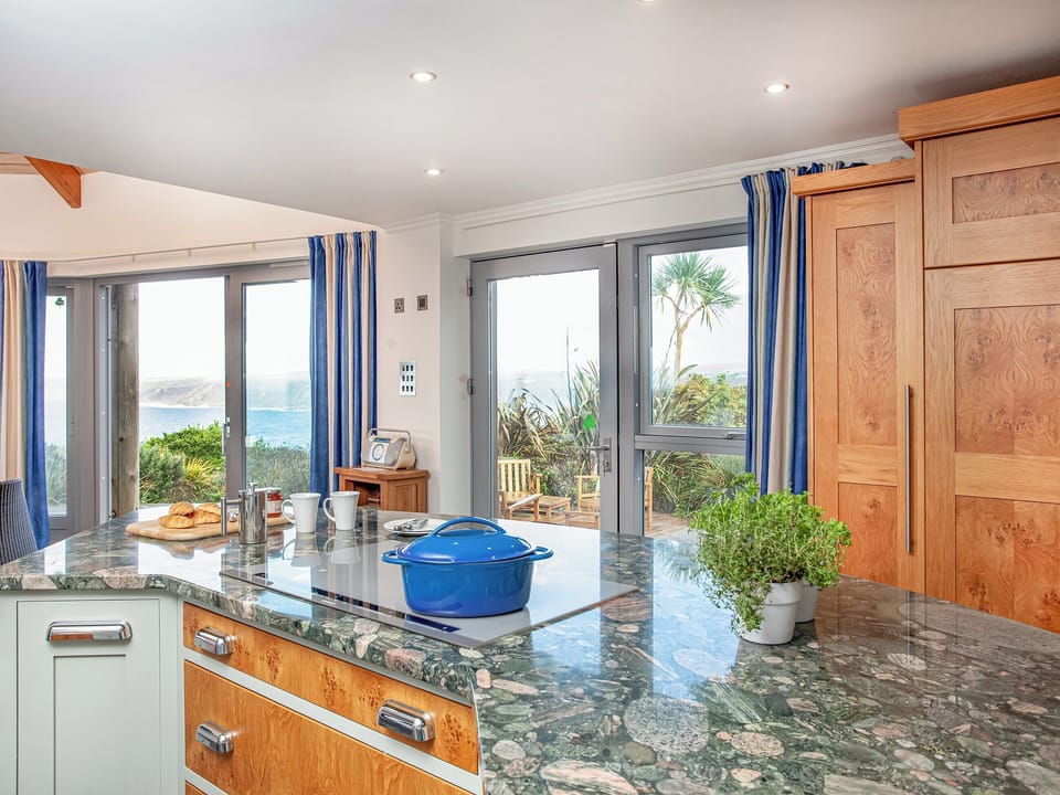 Stylish kitchen with ocean views | Shark Fin, Sennen