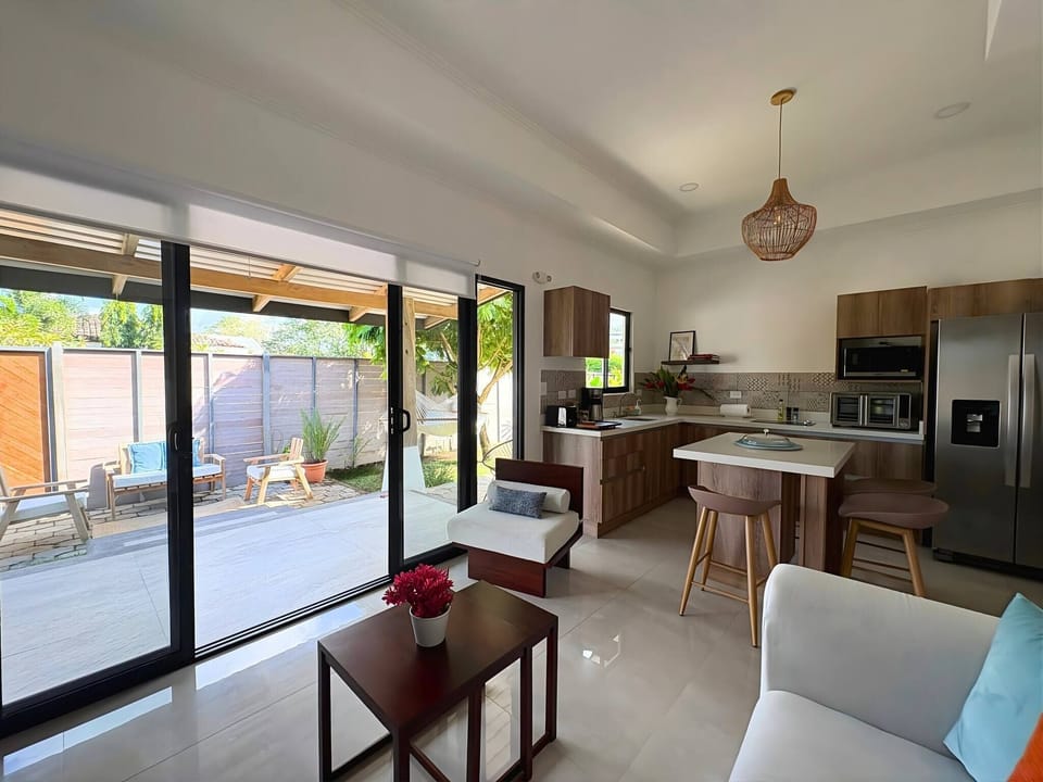 House, 2 Bedrooms, Accessible, Private Pool | Interior