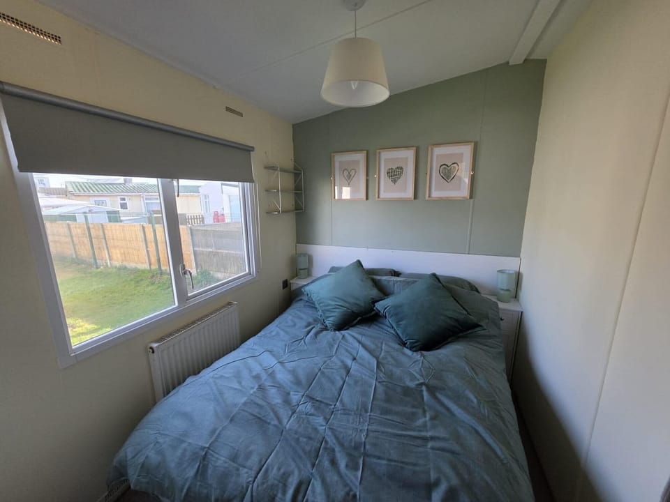 3 bedrooms