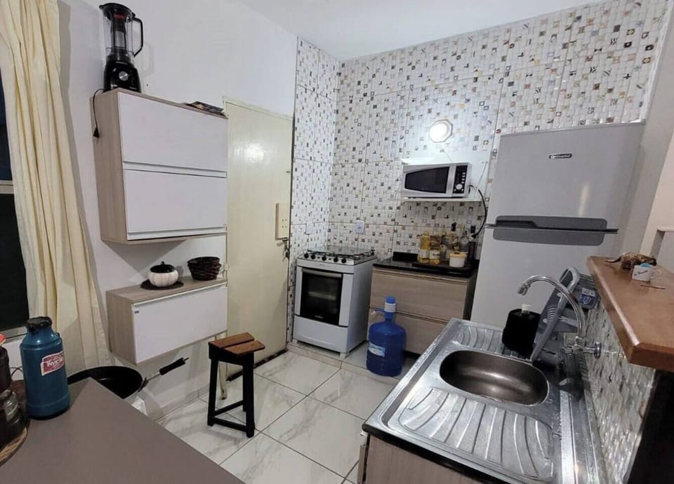 Family House, 3 Bedrooms | Private kitchen | Dining tables
