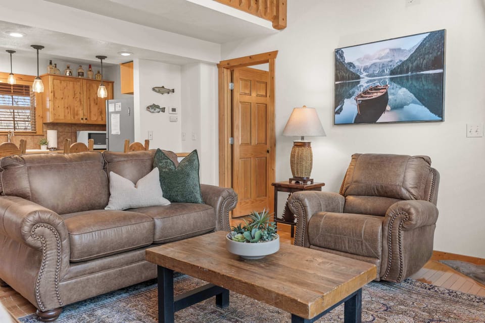 Plenty of comfy seating for your whole group!