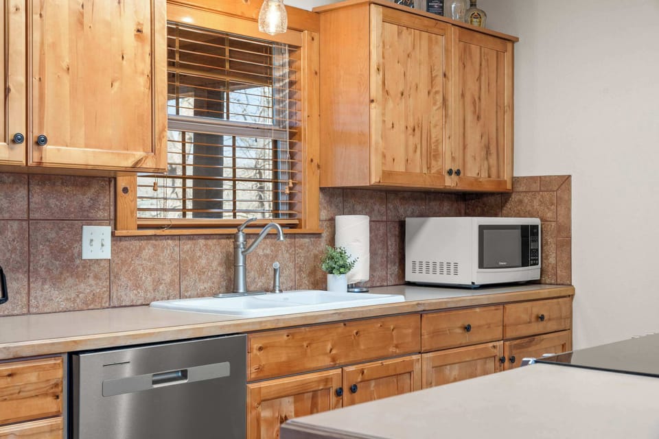Cabinets are full of all the cookware you need for making your favorite meal!