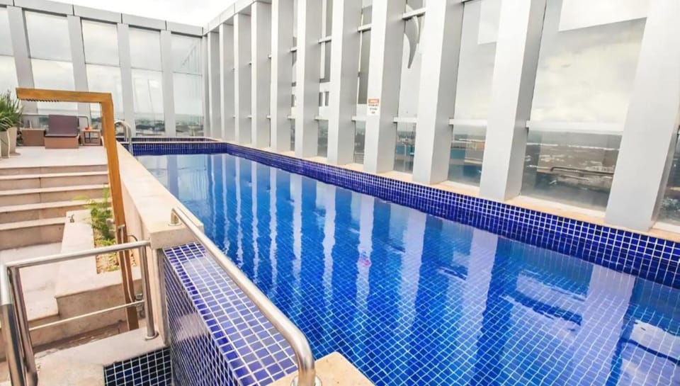 Rooftop pool