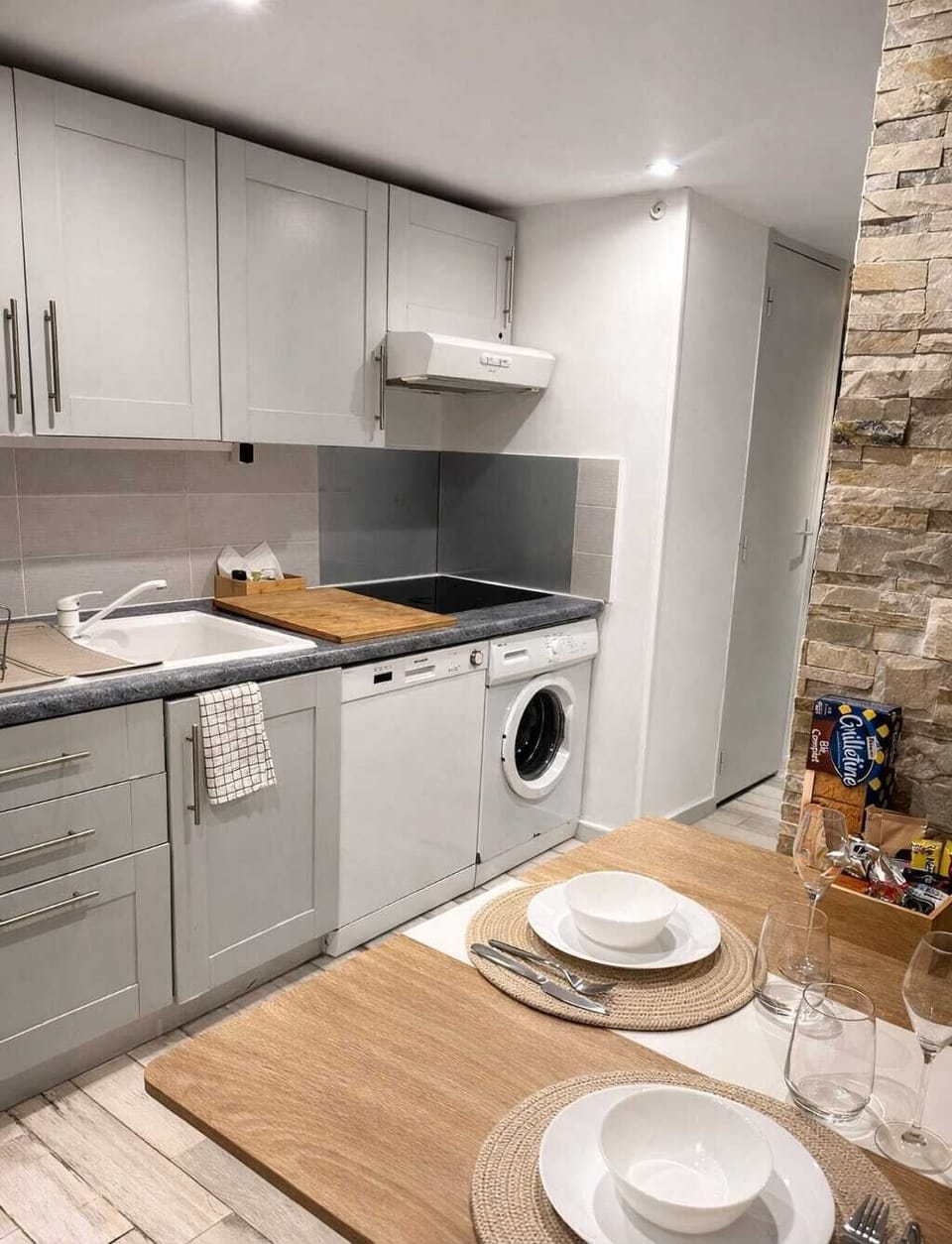 Private kitchen
