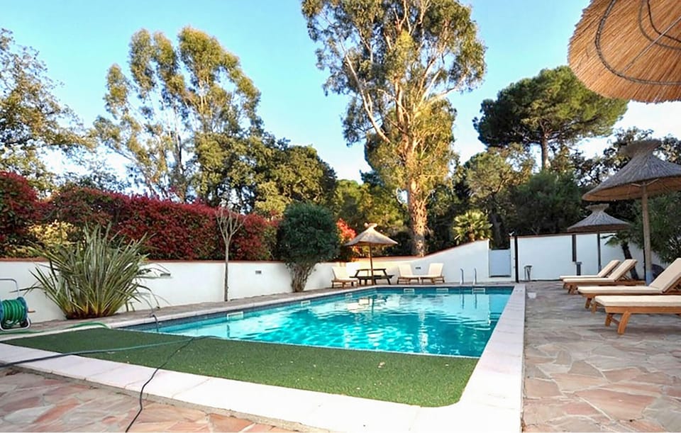 pool